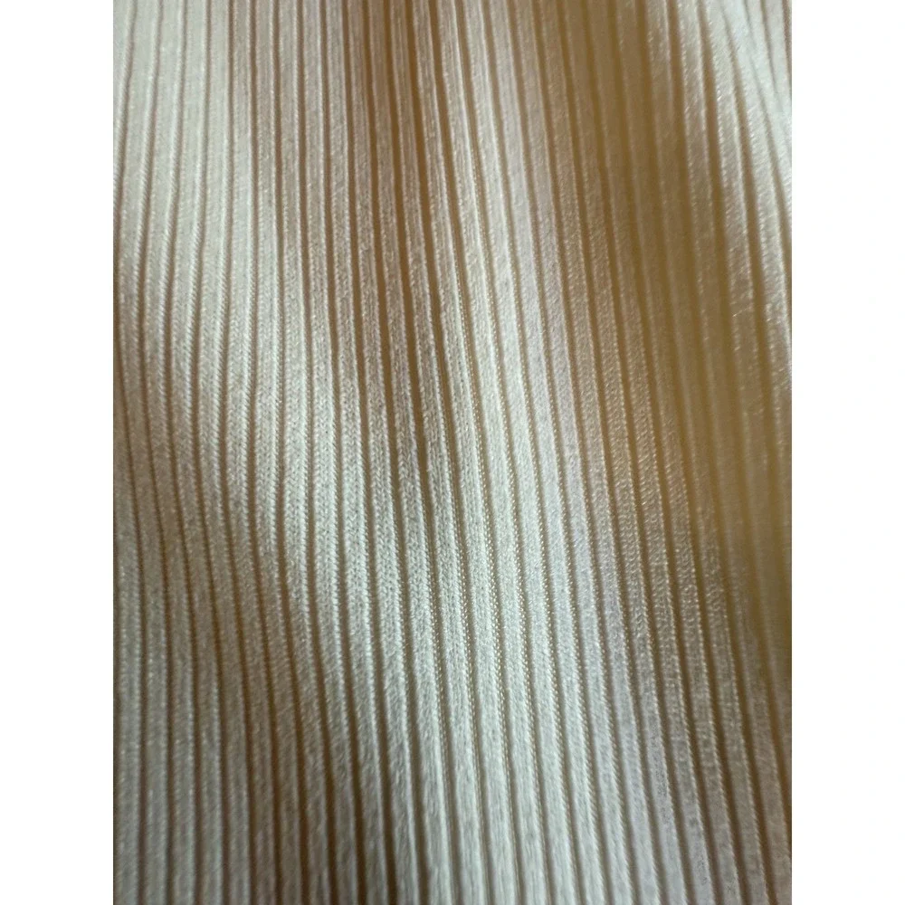 NEW Ivory LOUNGE‎ WEAR SET pants large with sleeveless V-neck T-shirt
